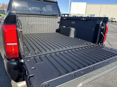 New 2026 Toyota Tacoma SR5 image 22