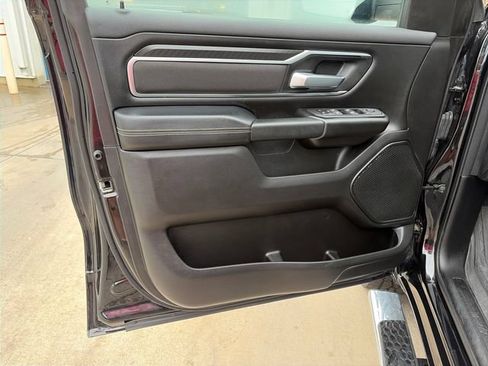 Used 2025 RAM 1500 Big Horn AWD/4WD image 10