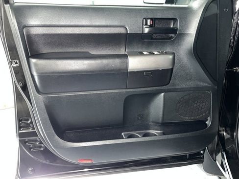 Used 2012 Toyota Tundra 4x4 Double Cab w/ Tow Pkg image 17