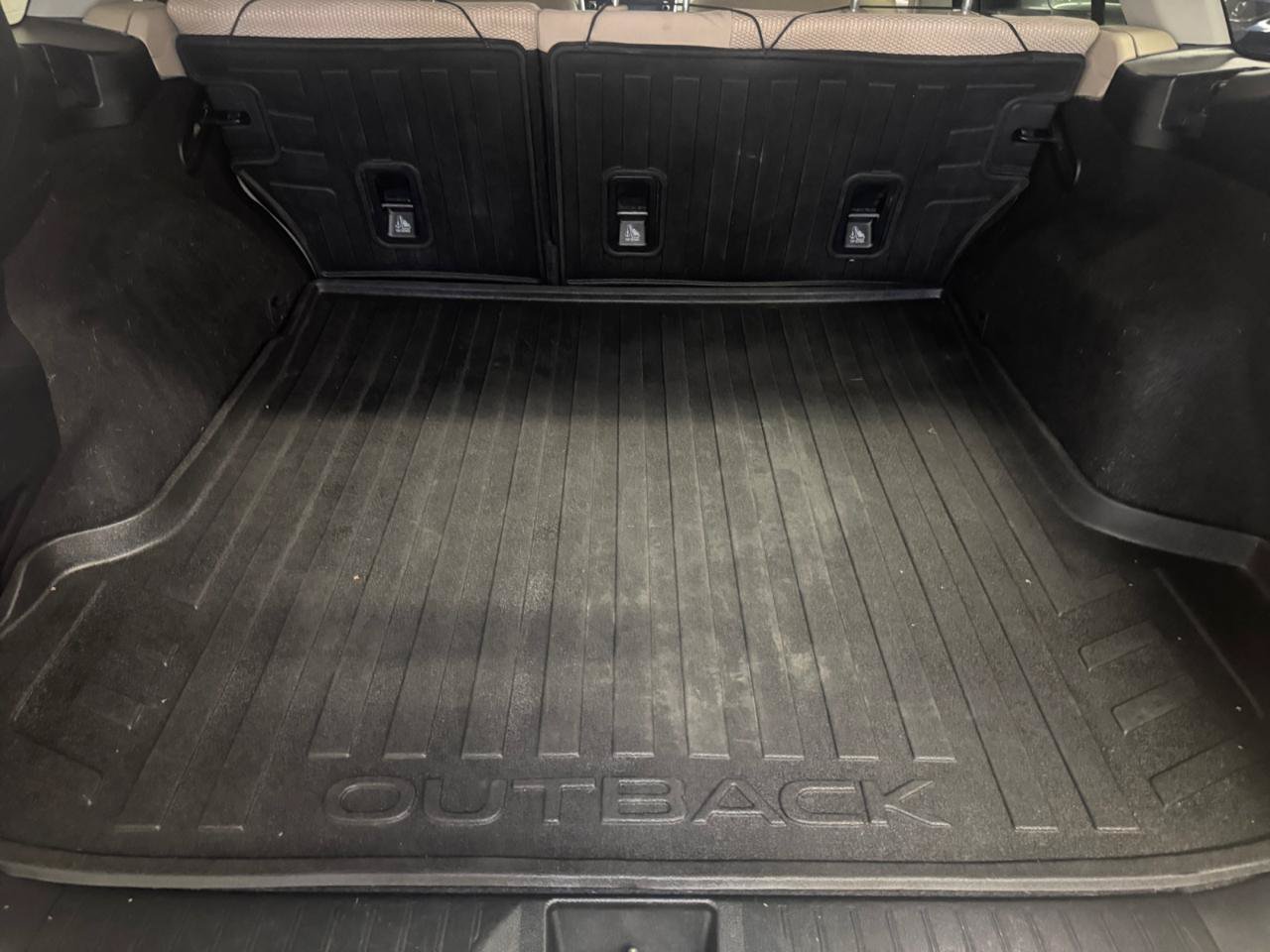Used 2019 Subaru Outback 2.5i Premium AWD/4WD image 27