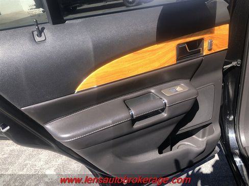 Used 2014 Lincoln MKX AWD w/ Equipment Group 102A image 15