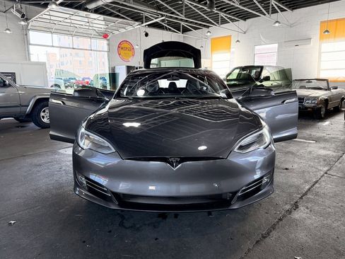 Used 2018 Tesla Model S 75D image 15