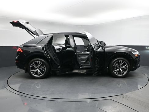 Used 2021 Audi Q8 Premium w/ Black Optic Package AWD/4WD image 34