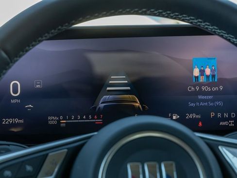 Used 2025 Buick Envision Sport Touring image 18