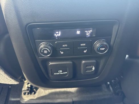 Used 2019 Buick Enclave Avenir w/ Avenir Technology Package image 14