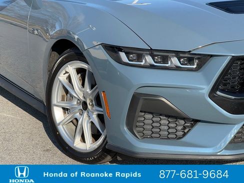 Used 2024 Ford Mustang GT Premium image 47