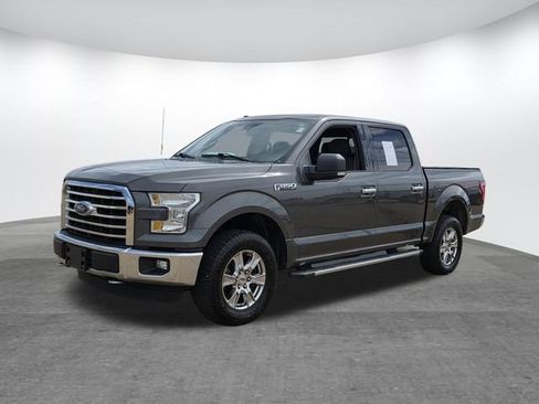 Used 2016 Ford F150 XLT w/ Equipment Group 302A Luxury image 7