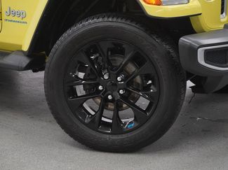 Used 2023 Jeep Wrangler Unlimited Sahara w/ Cold Weather Group video 4