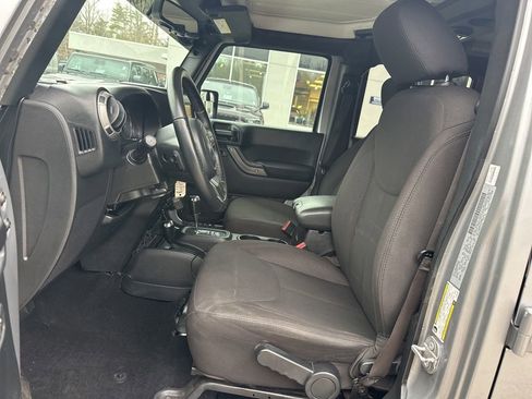 Used 2017 Jeep Wrangler Unlimited Sport w/ Quick Order Package 24S image 14