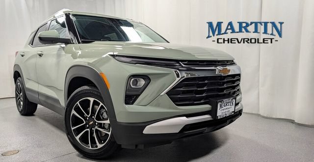 New 2026 Chevrolet TrailBlazer LT w/ LT Cold Weather Package FWD image 1