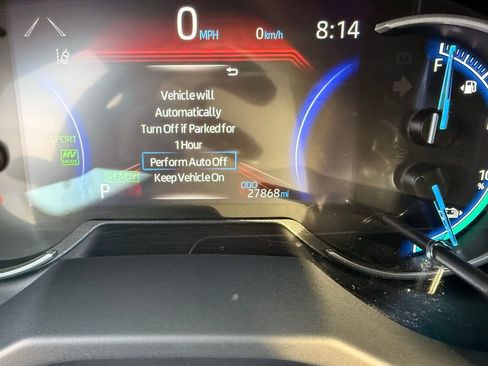 Used 2023 Toyota RAV4 SE image 14