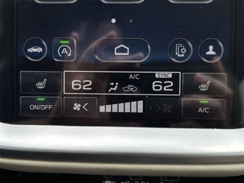Used 2023 Subaru Outback Limited AWD/4WD image 19