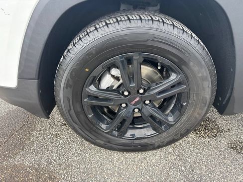 Used 2023 GMC Terrain AT4 AWD/4WD image 15