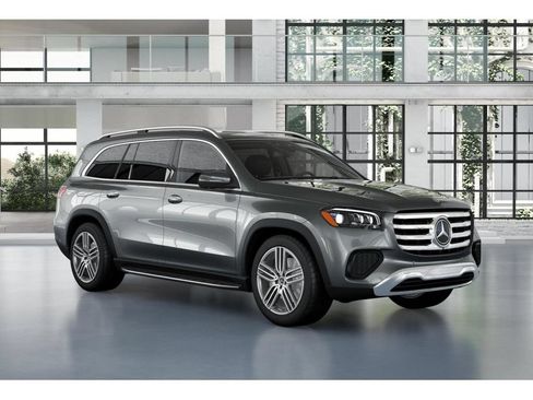 Used 2026 Mercedes-Benz GLS 450 4MATIC image 11
