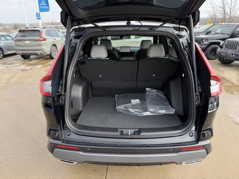 Certified 2026 Honda CR-V Sport Touring image 9
