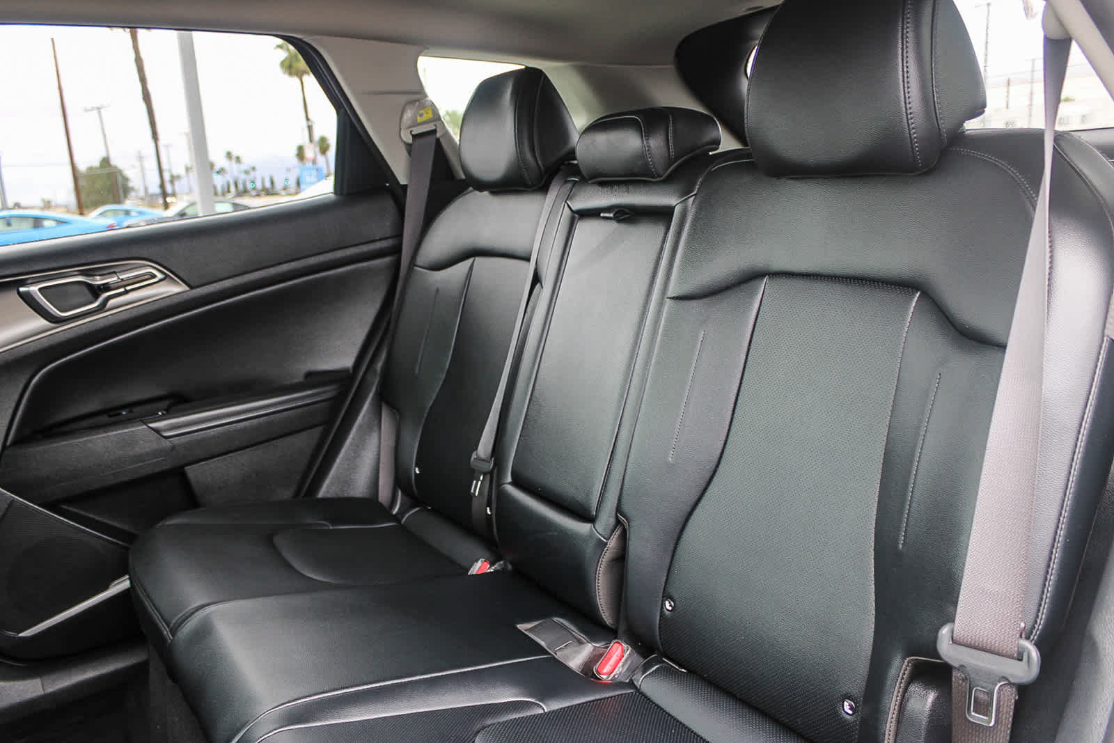 Used 2024 Kia Sportage EX w/ EX Premium Package AWD/4WD image 18