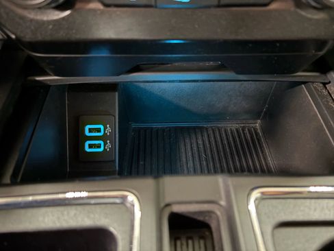 Used 2017 Ford F150 XL w/ Equipment Group 101A Mid image 46