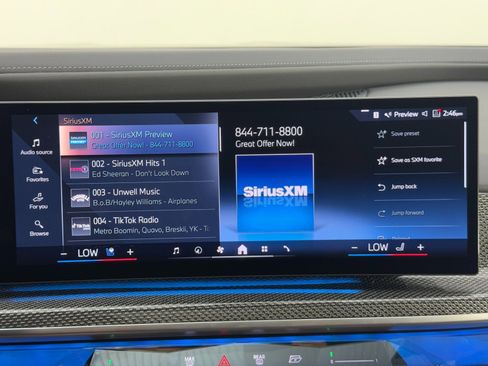 Used 2023 BMW i7 xDrive60 image 29