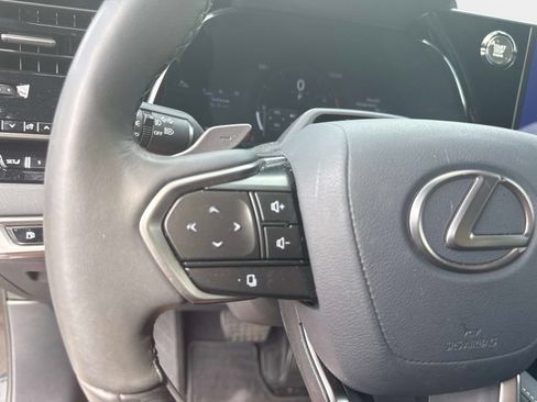 Used 2025 Lexus RX 350 Premium Plus w/ Convenience Package AWD/4WD image 23