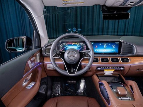Certified 2026 Mercedes-Benz GLS 450 4MATIC image 15