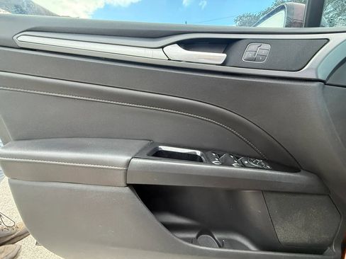 Used 2015 Ford Fusion Titanium AWD/4WD image 13