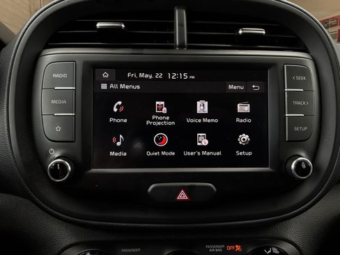 Used 2025 Kia Soul LX w/ LX Technology Package FWD image 27