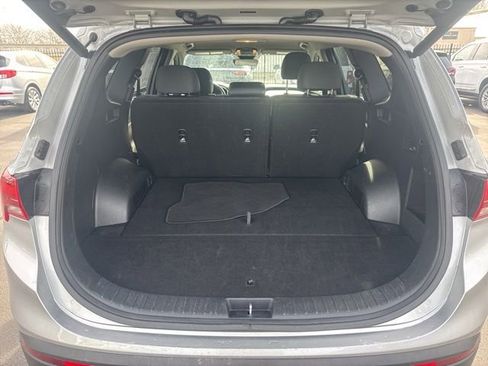 Used 2023 Hyundai Santa Fe SEL image 5