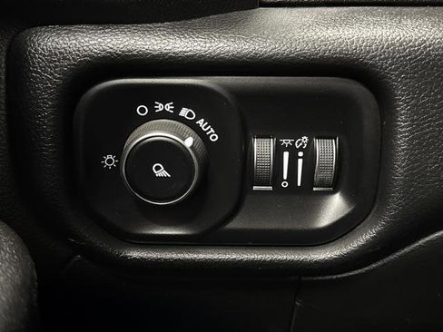 Used 2019 RAM 2500 Tradesman image 23