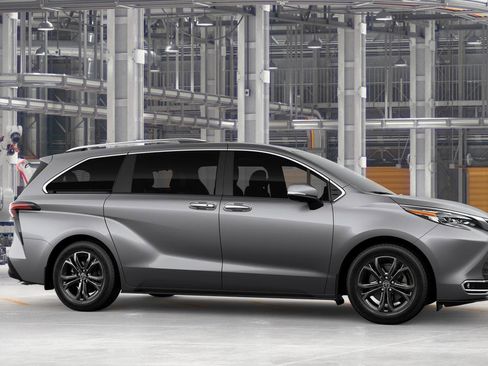 New 2026 Toyota Sienna Platinum AWD/4WD image 13