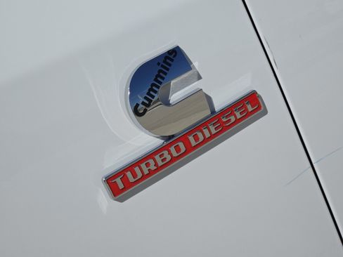 New 2026 RAM 2500 Tradesman w/ Chrome Appearance Group image 9