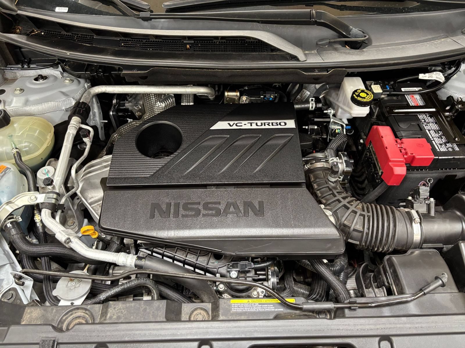 Used 2025 Nissan Rogue SV FWD image 33