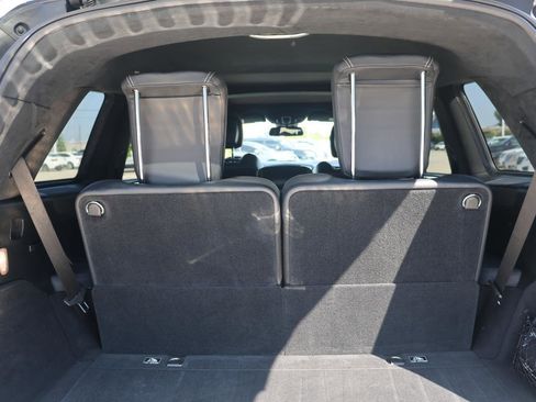 Used 2015 Mercedes-Benz GL 63 AMG 4MATIC image 9