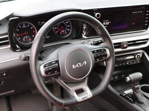 Used 2024 Kia K5 GT-Line w/ GT-Line Premium Package FWD image 17