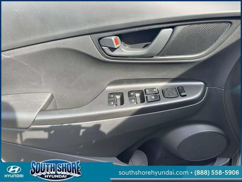 Certified 2023 Hyundai Kona SEL AWD/4WD image 19