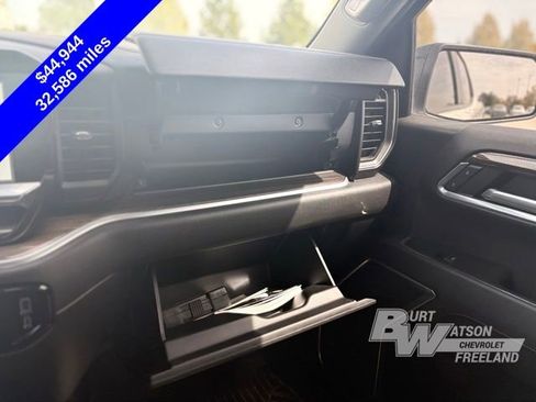 Used 2024 Chevrolet Silverado 1500 RST AWD/4WD image 21