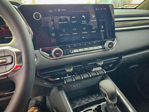 New 2026 GMC Canyon Elevation w/ Convenience Package image 20