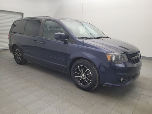 Used 2017 Dodge Grand Caravan GT image 11