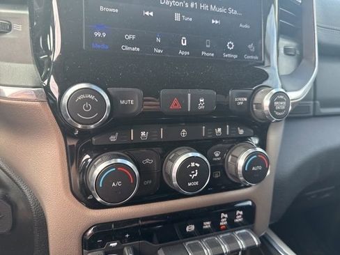 Used 2021 RAM 2500 Laramie AWD/4WD image 26