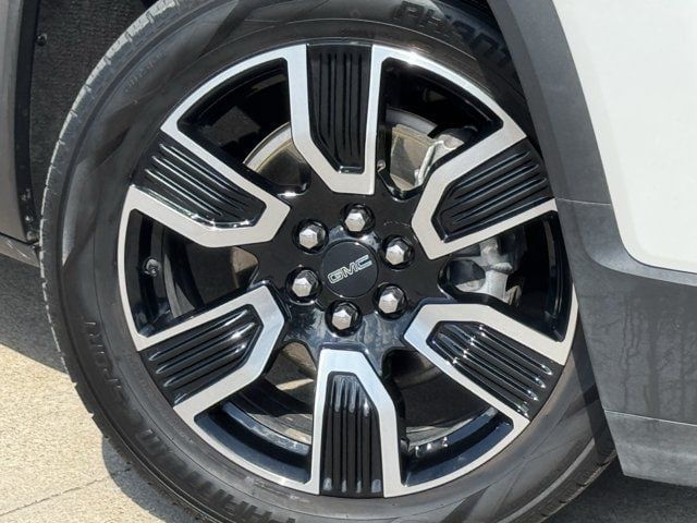 Used 2021 GMC Acadia SLT w/ Elevation Edition FWD image 35