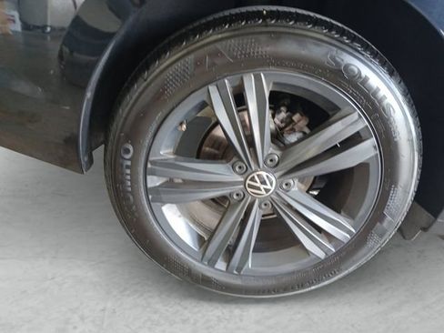 Used 2024 Volkswagen Jetta SE FWD image 23