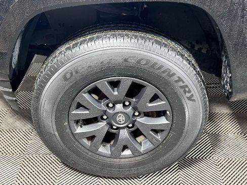Certified 2023 Toyota Tacoma SR5 image 28