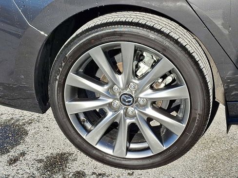 Used 2023 MAZDA MAZDA3 s image 9