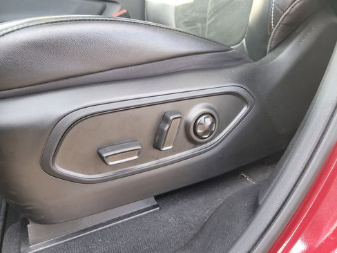 Used 2025 Jeep Grand Cherokee L Altitude image 19