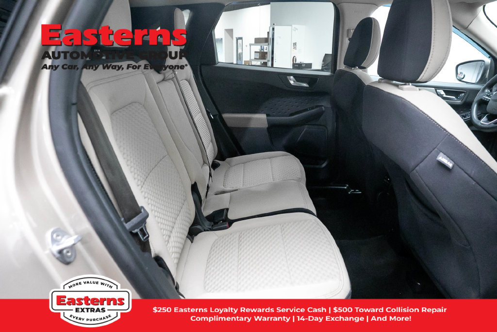 Used 2020 Ford Escape SE AWD/4WD image 24