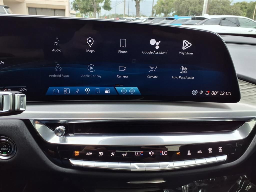 Certified 2024 Cadillac Lyriq Luxury RWD image 20