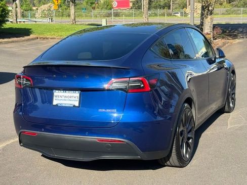 Used 2021 Tesla Model Y Performance AWD/4WD image 8