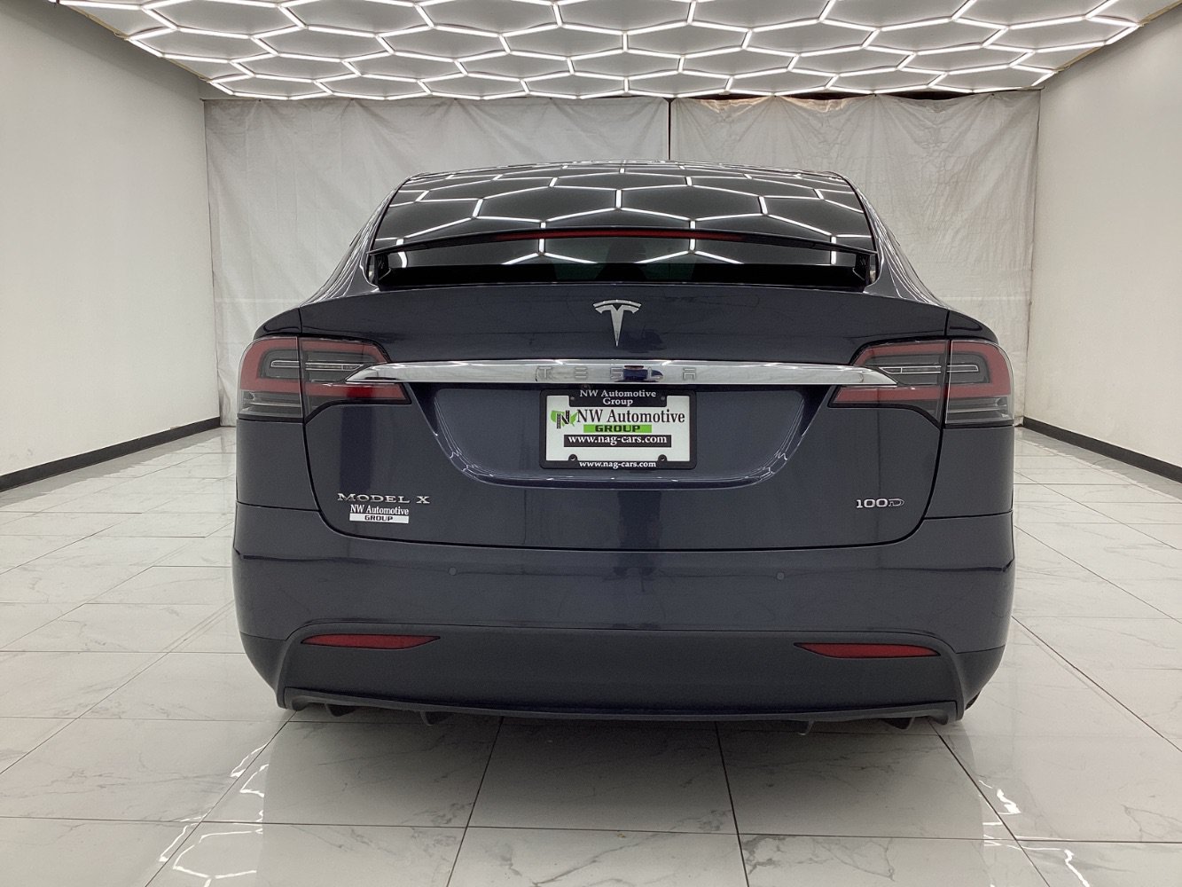 Used 2018 Tesla Model X 100D AWD/4WD image 10
