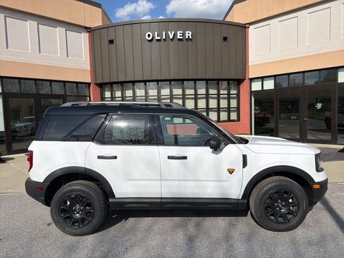 New 2026 Ford Bronco Sport Badlands AWD/4WD image 8