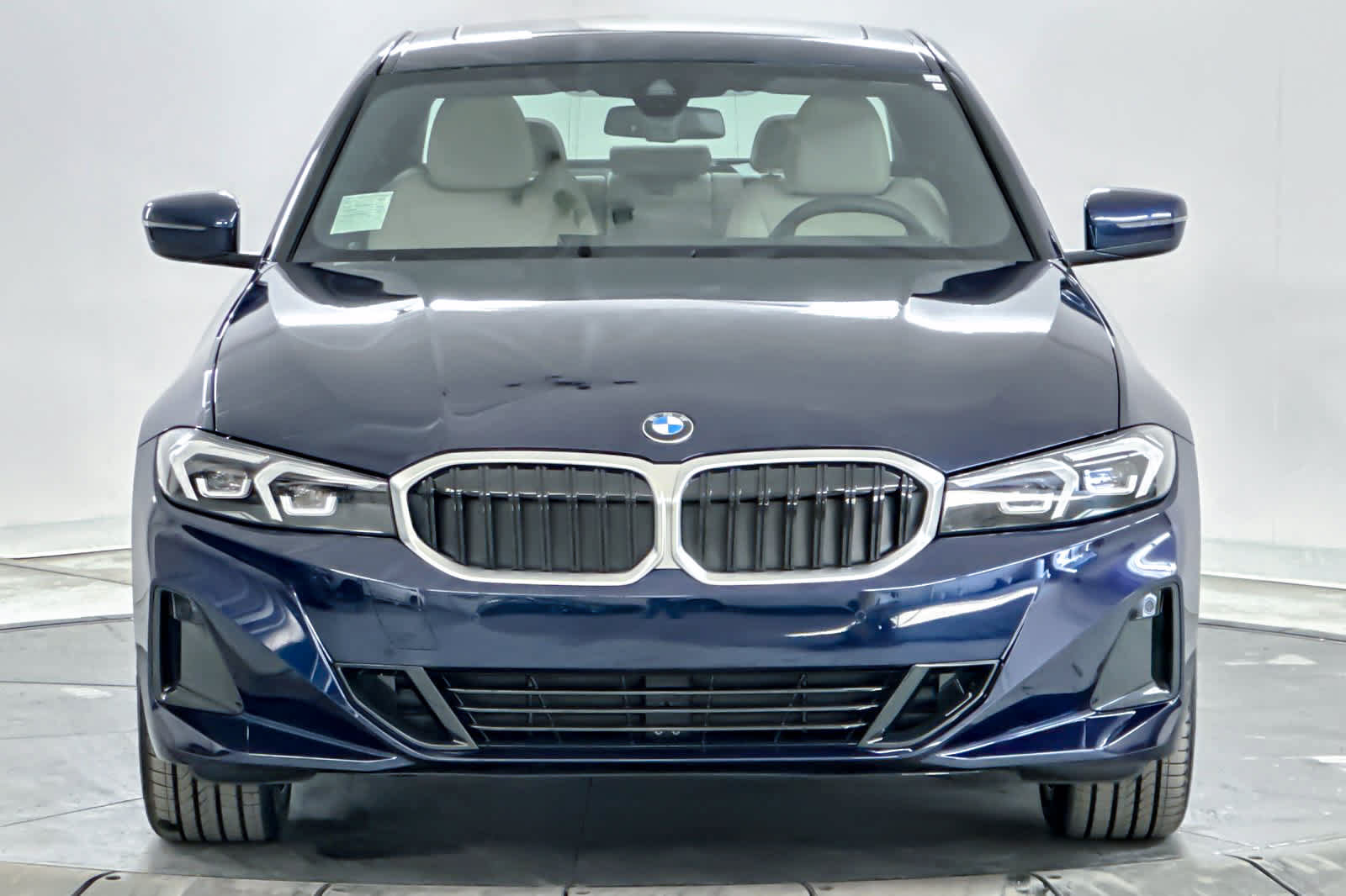 Used 2026 BMW 330i Sedan w/ Premium Package RWD image 10