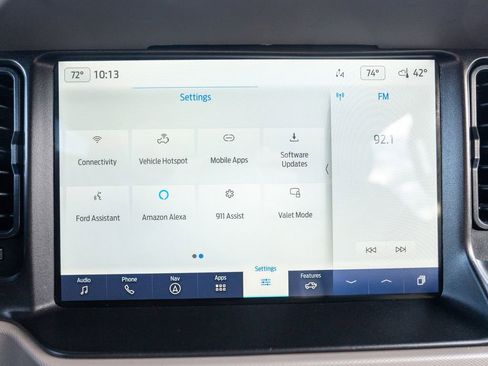 Used 2022 Ford Bronco Wildtrak image 28